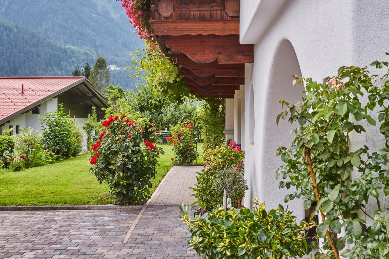 Ferienwohnung Haus Elfi Fiegl Oetz Exterior foto